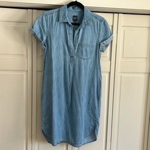 Gap chambray shirt tail dress